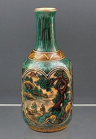 Japanese Kutani Saki Bottle Vase Yoshidaya Style MK