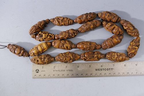 Old Carved Hardwood Mala Prayer Bead Necklace 18 Lohan and Buddha