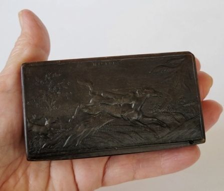 Antique French Cow Horn Snuff Box Lord Byron's Mazeppa with horse