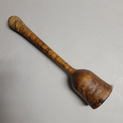 19th C burl wood masher