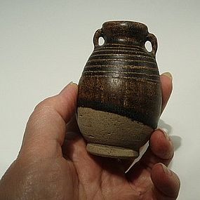 Thai Sawankalok Brown Glaze Ringed Jarlet, 14th C